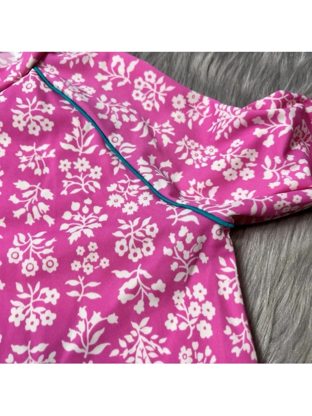 Boden Girls Size 9-10y Pink Floral Long Sleeve Rash Guard Top